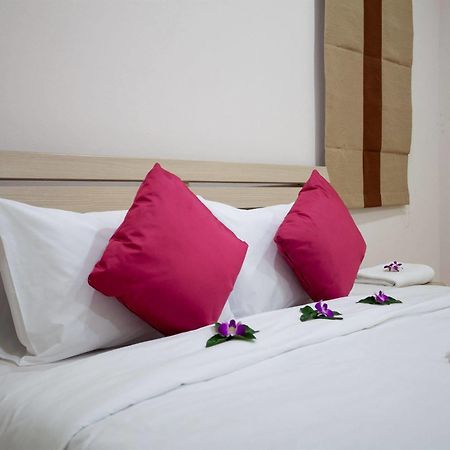 Lucky Lek Resort Rawai 외부 사진