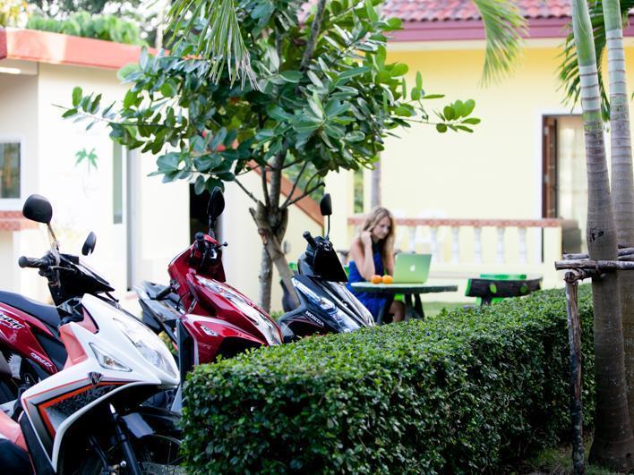 Lucky Lek Resort Rawai 외부 사진