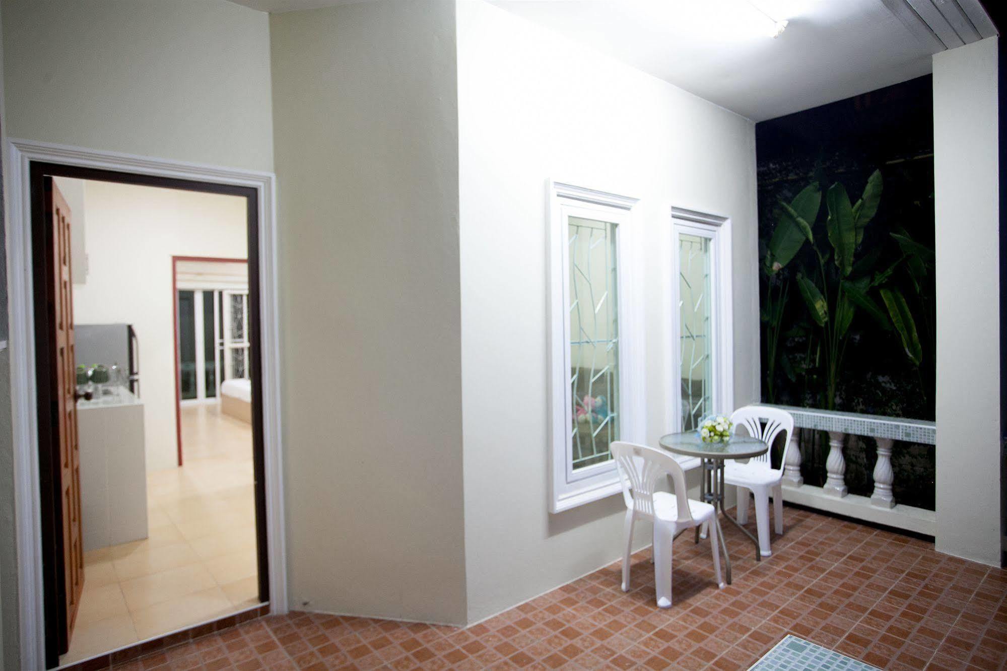 Lucky Lek Resort Rawai 외부 사진