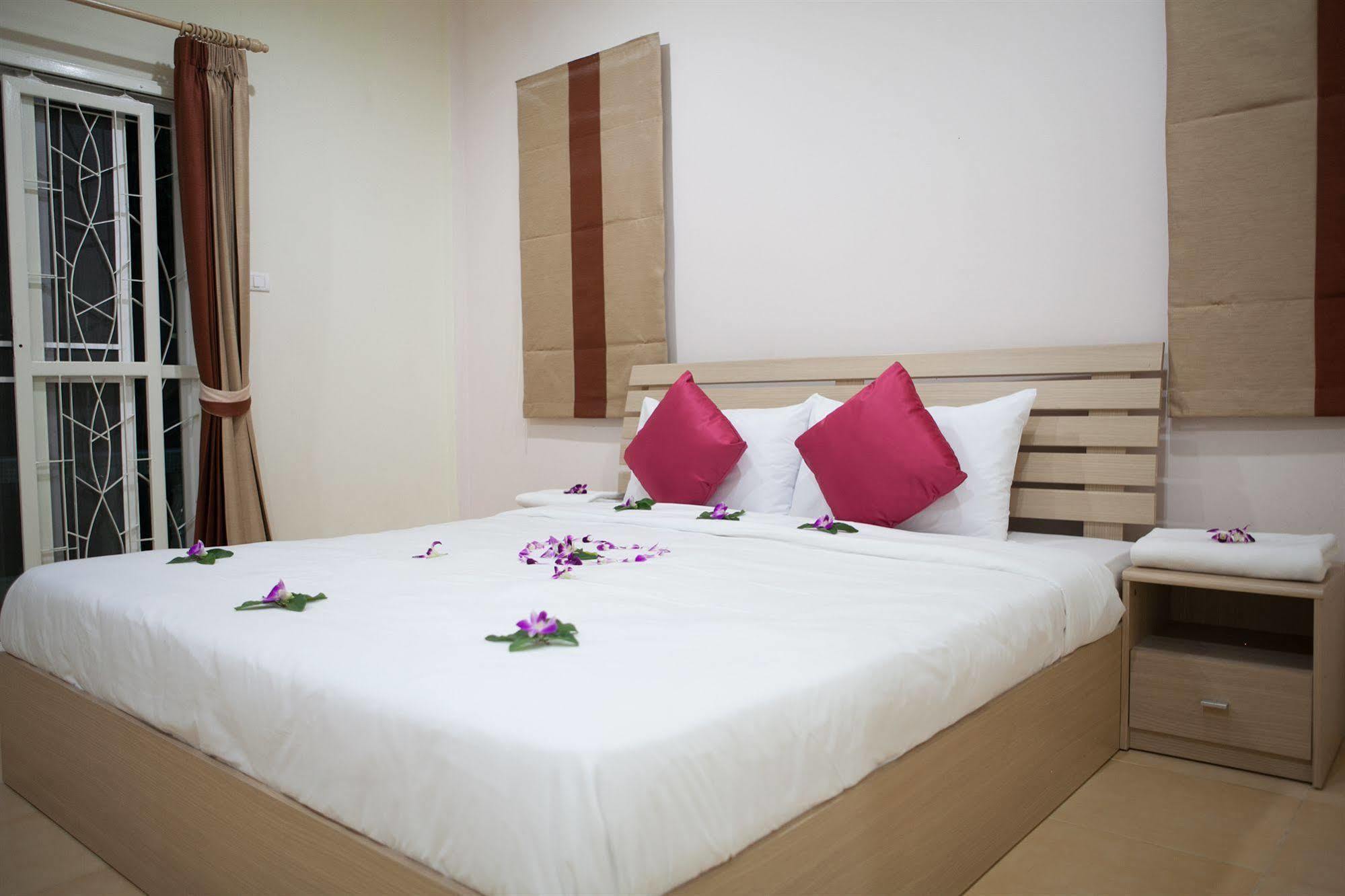 Lucky Lek Resort Rawai 외부 사진